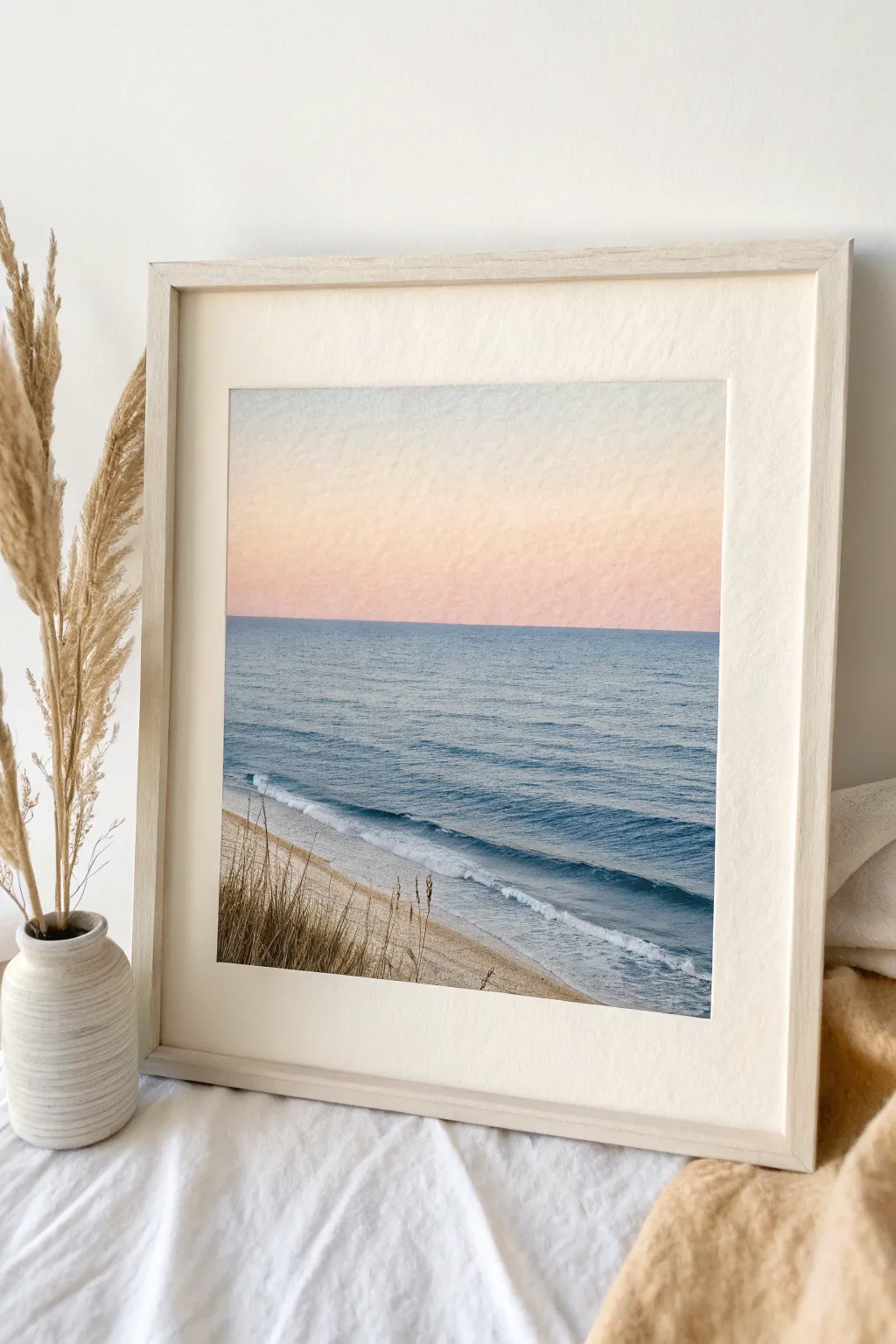 Classic ocean horizon in minimalist watercolor with gentle wave bands and a soft gradient sky
