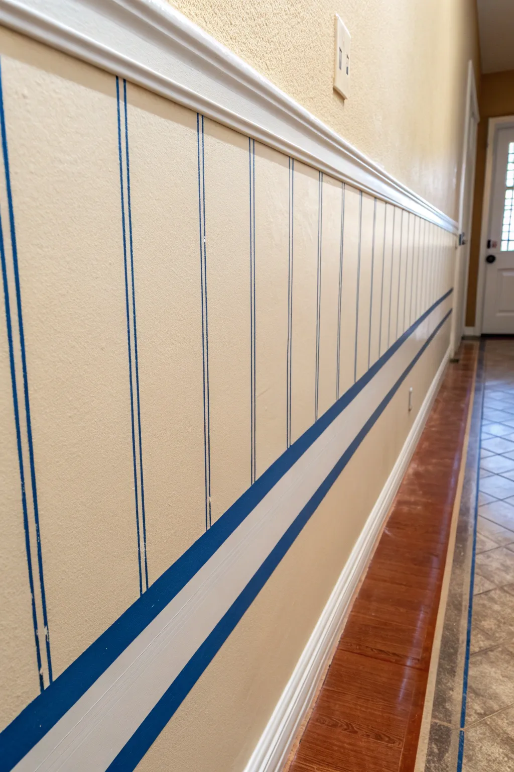 Pinstripe drama with thin and thick tape lines for crisp, high-contrast wall design