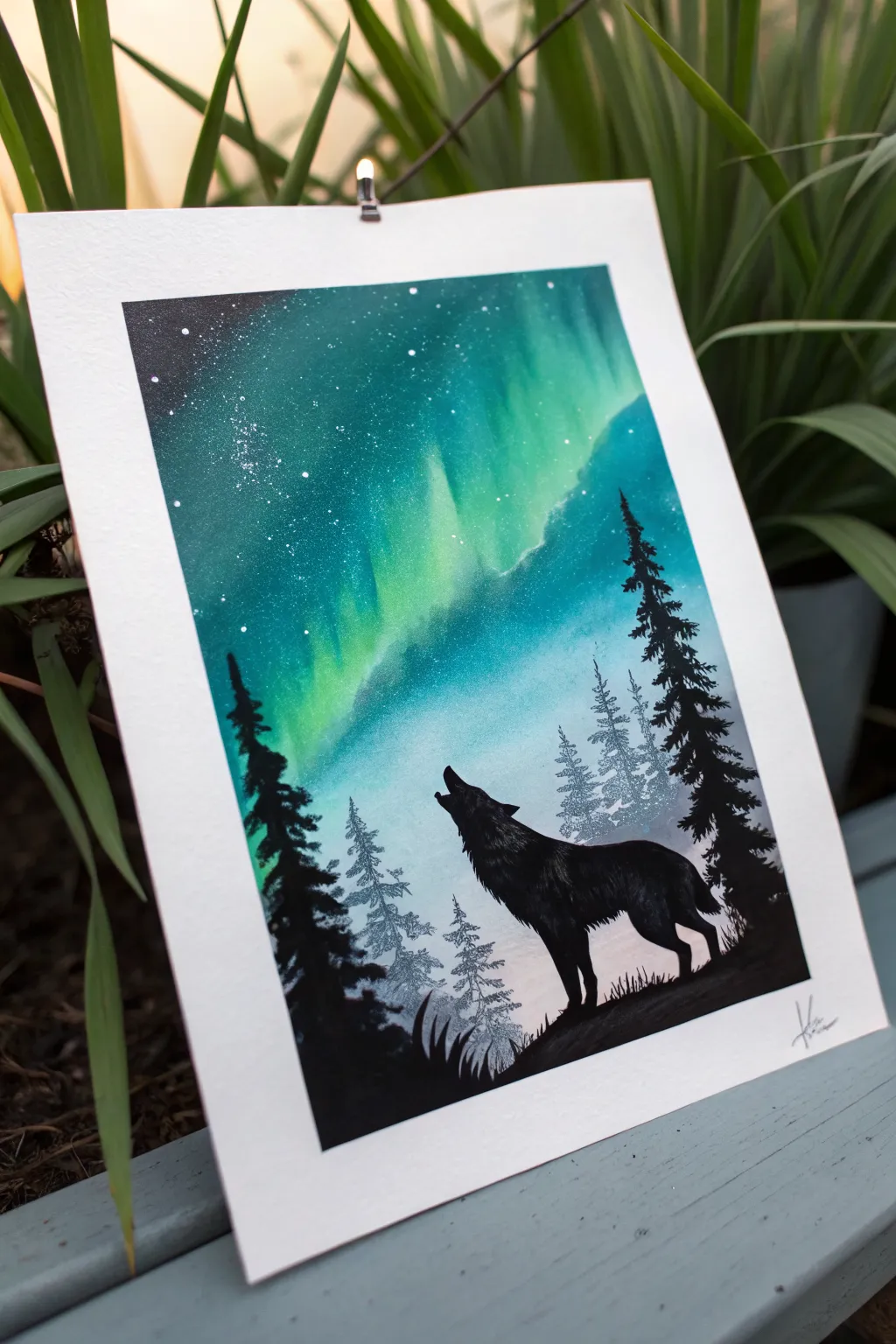 Easy spray paint aurora with a bold wolf silhouette, minimalist and striking for beginners