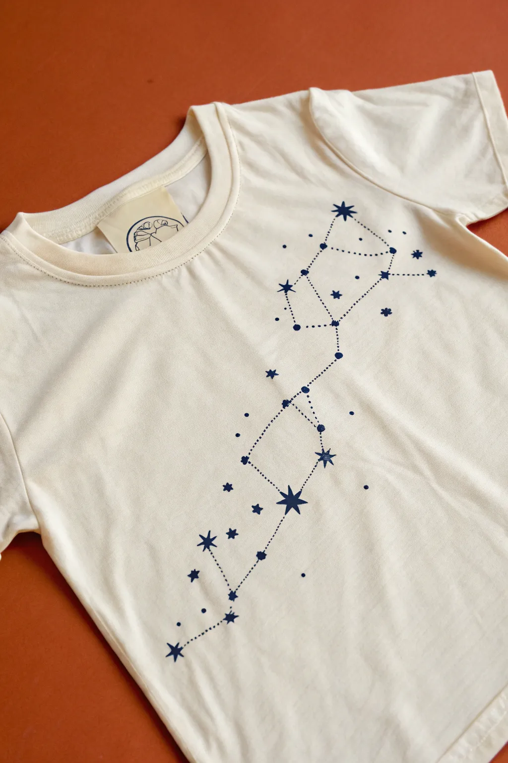 Easy constellation doodles: scattered stars and lines for a minimalist, wow-but-simple tee design