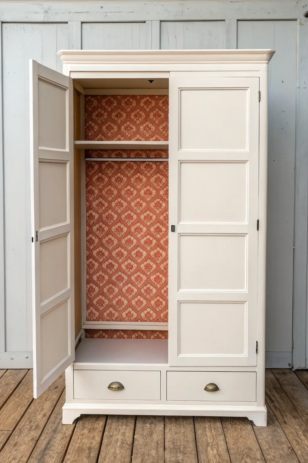 Open the doors to a secret: calm outside, playful pattern pop inside your wardrobe.