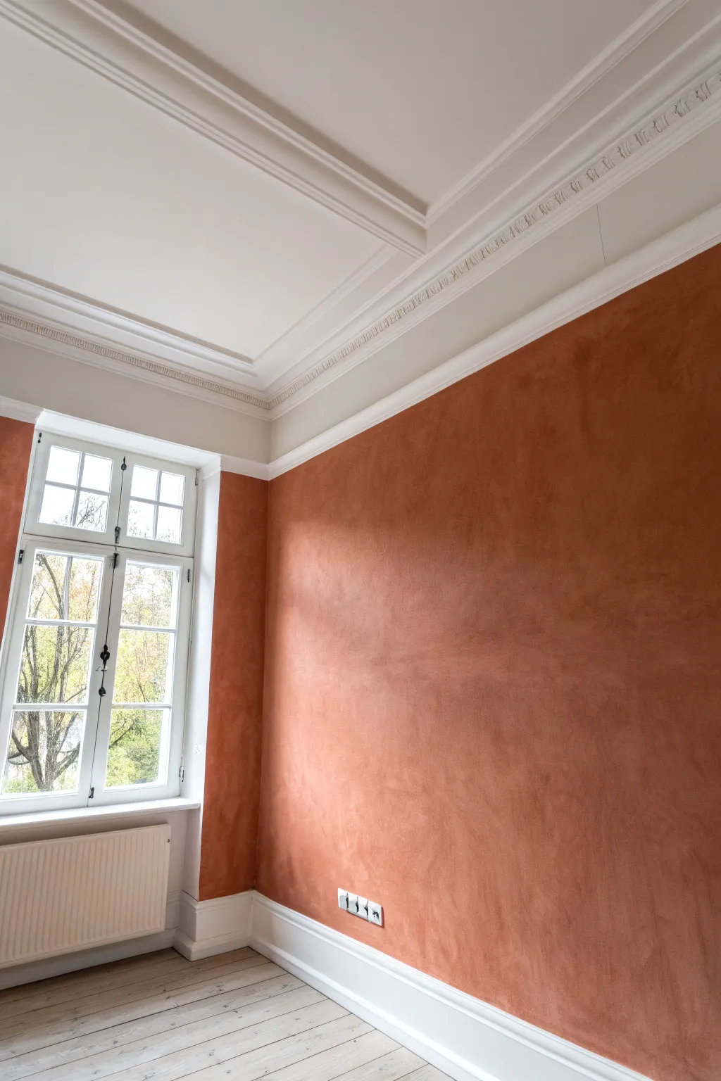 Ceiling dip paint with a crisp upper band adds height and calm Scandinavian-boho warmth.