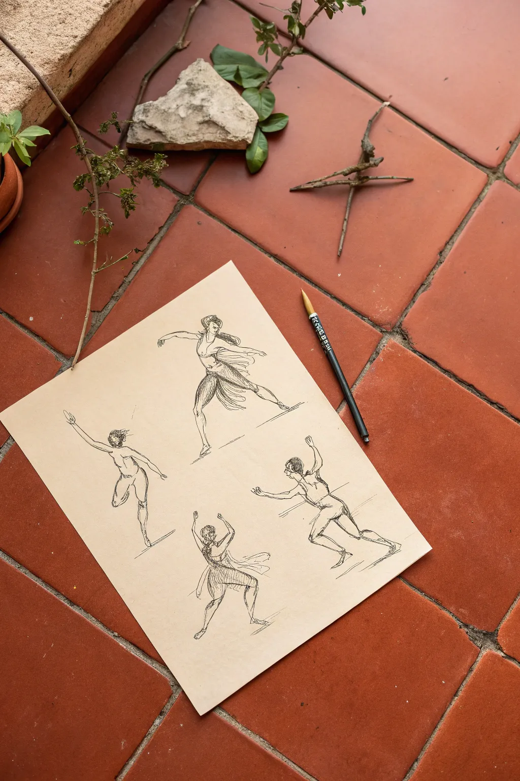 Capture pure energy and movement with these 30-second gesture drawing sprints.
