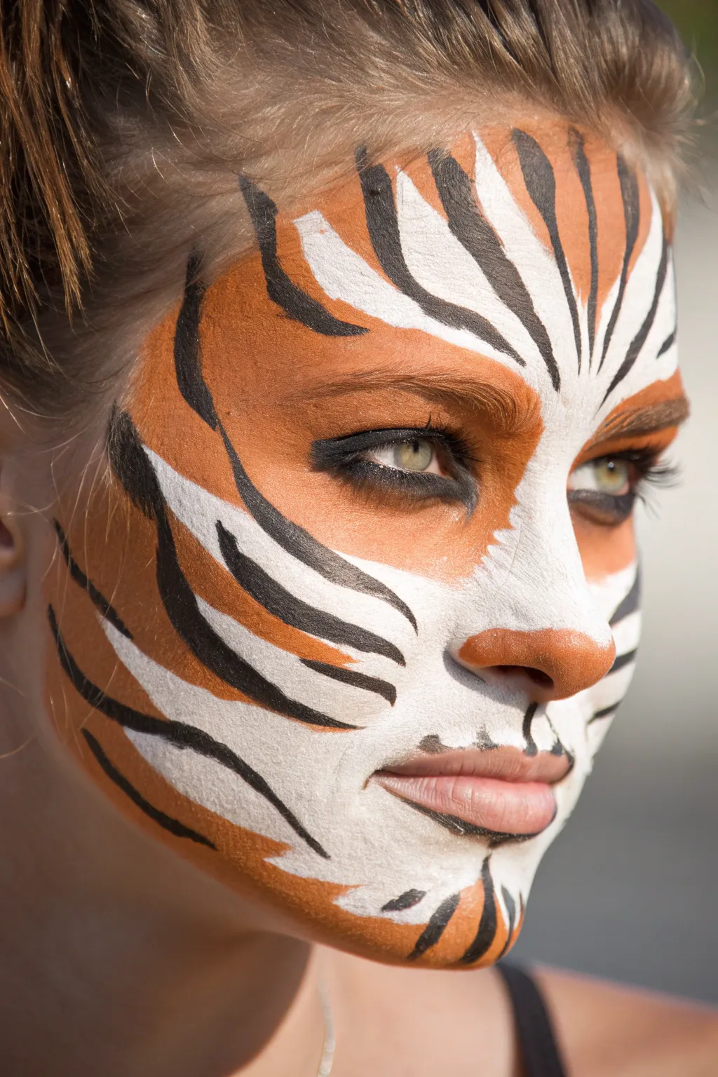 Unleash your wild side with these fierce and artistic tiger stripes! 🐯✨ Perfect for carnival.