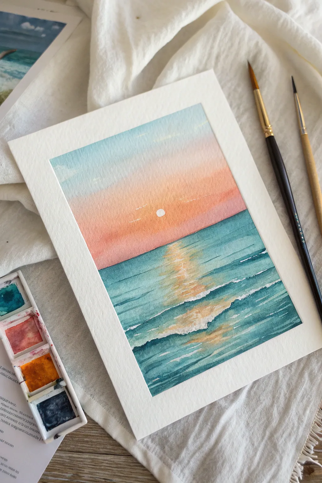 Beginner-friendly ocean horizon at golden hour with simple waves and sparkling highlights.
