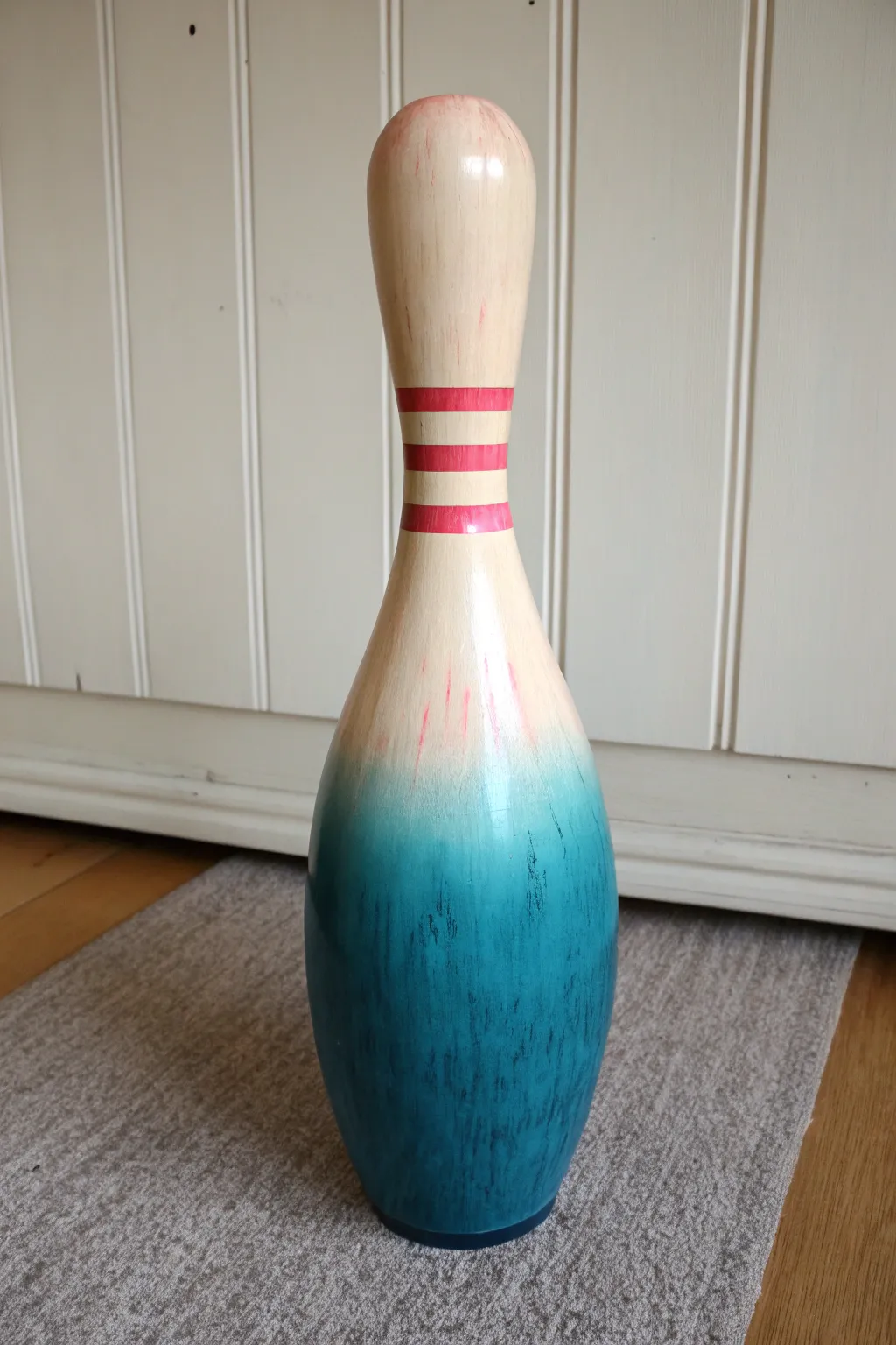 Soft ombre bowling pin DIY: blush-to-deep teal fade for a chic minimalist boho vibe