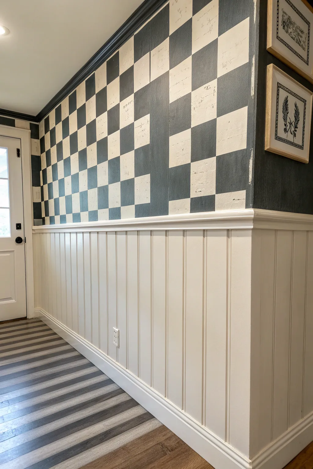 Minimal wall art idea: checkerboard fading into stripes, clean line and cozy Scandinavian tones