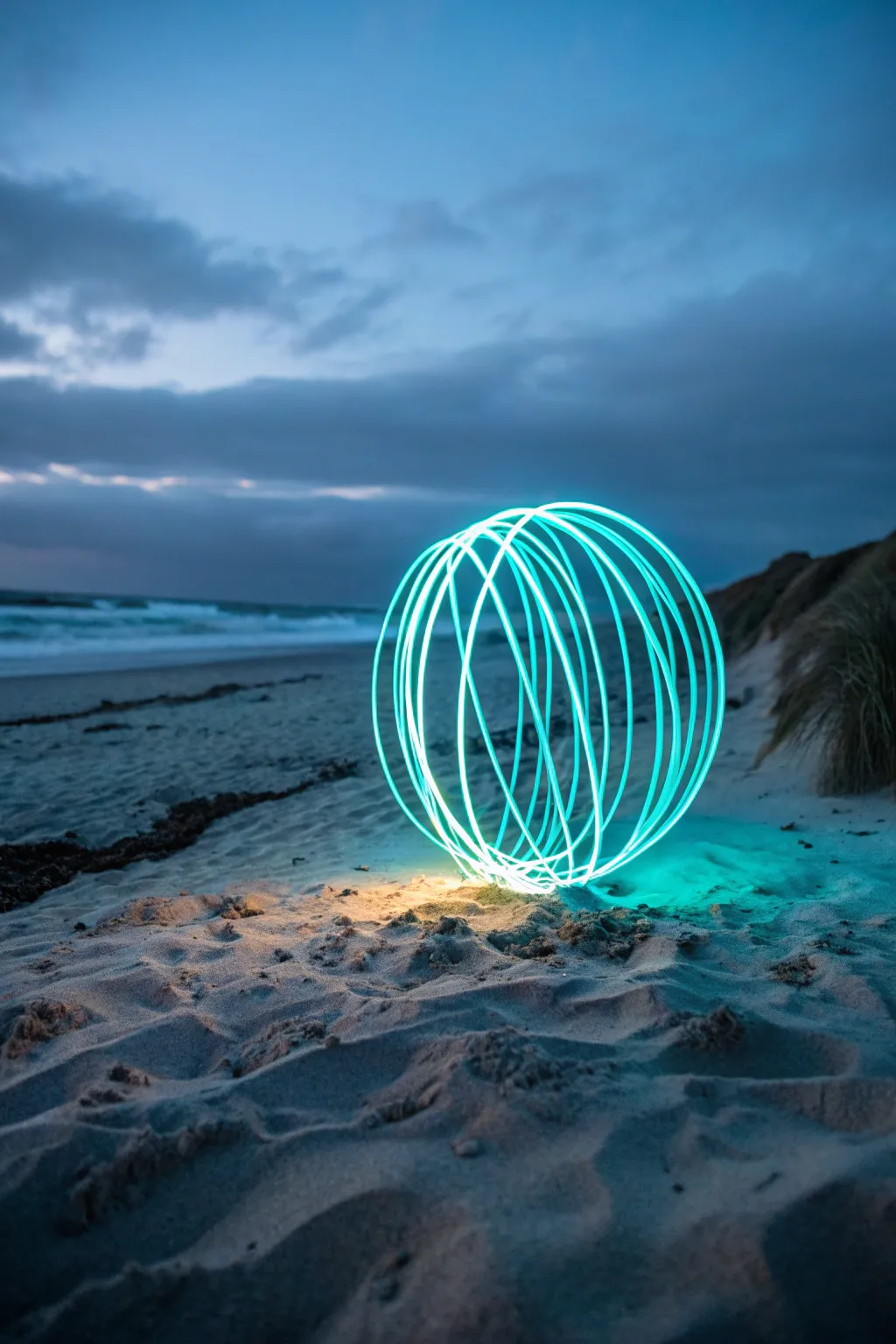 Create magical geometric light orbs with this simple long-exposure technique.