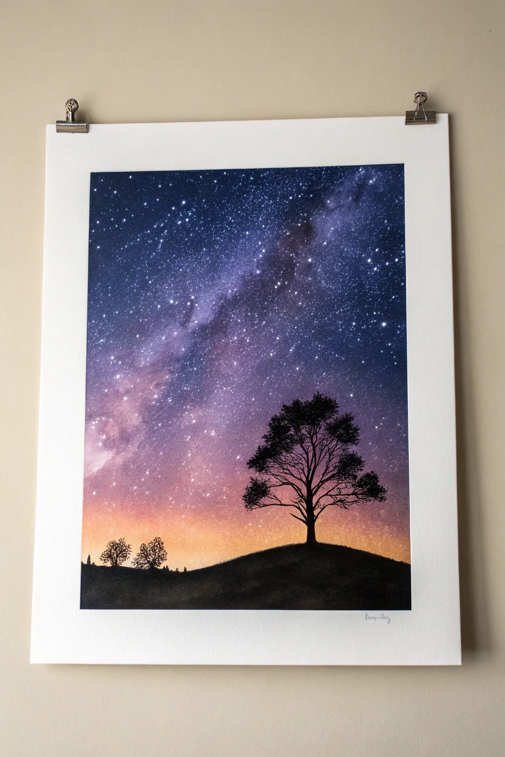 Minimal night sky gradient with a lone tree silhouette, serene and bold for easy painting.